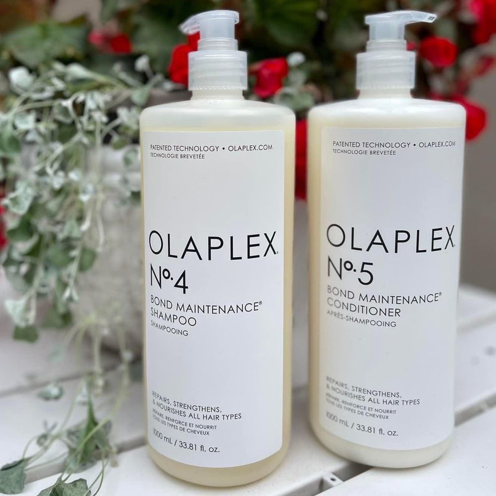 Olaplex No. 4 Bond Maintenance Shampoo & No. 5 Bond Maintenance Conditioner Set